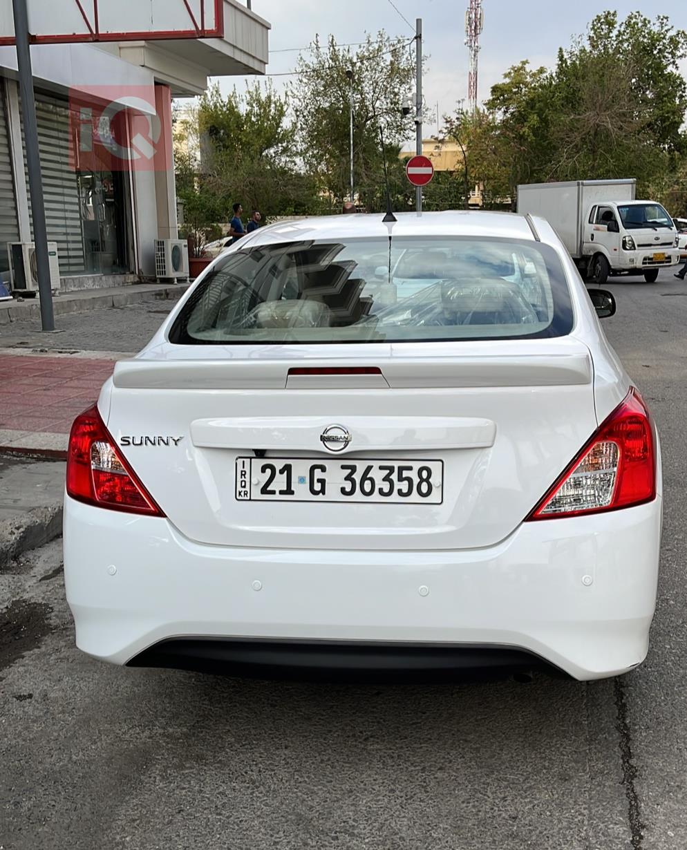 نیسان سەنی